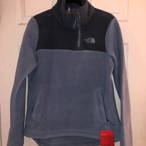 North Face Women’s Tolmiepeak Pullover